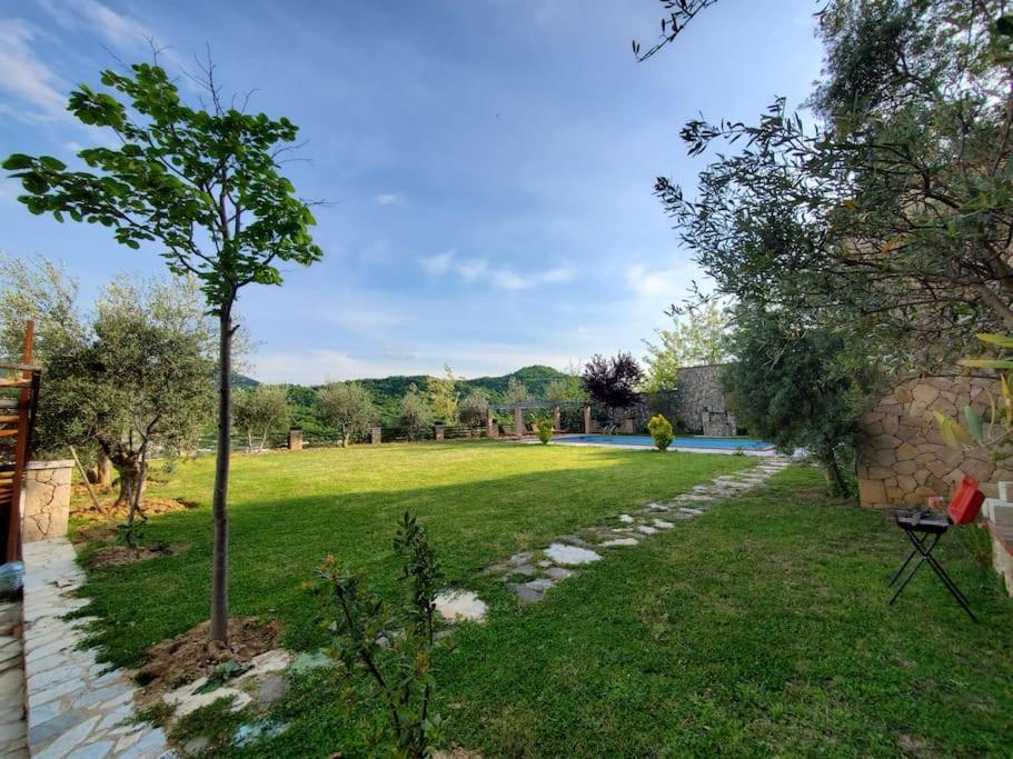 Private Hillside Villa Near Teg Full Privacy Tirana Esterno foto